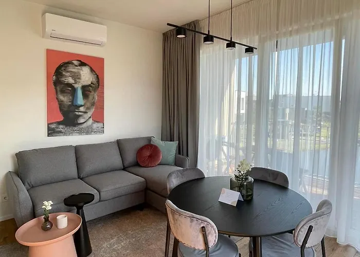 Mano Jura - Namelis Ant Vandens Apartman