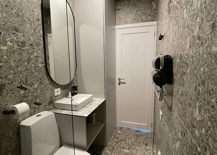 Mano Jura - Namelis Ant Vandens